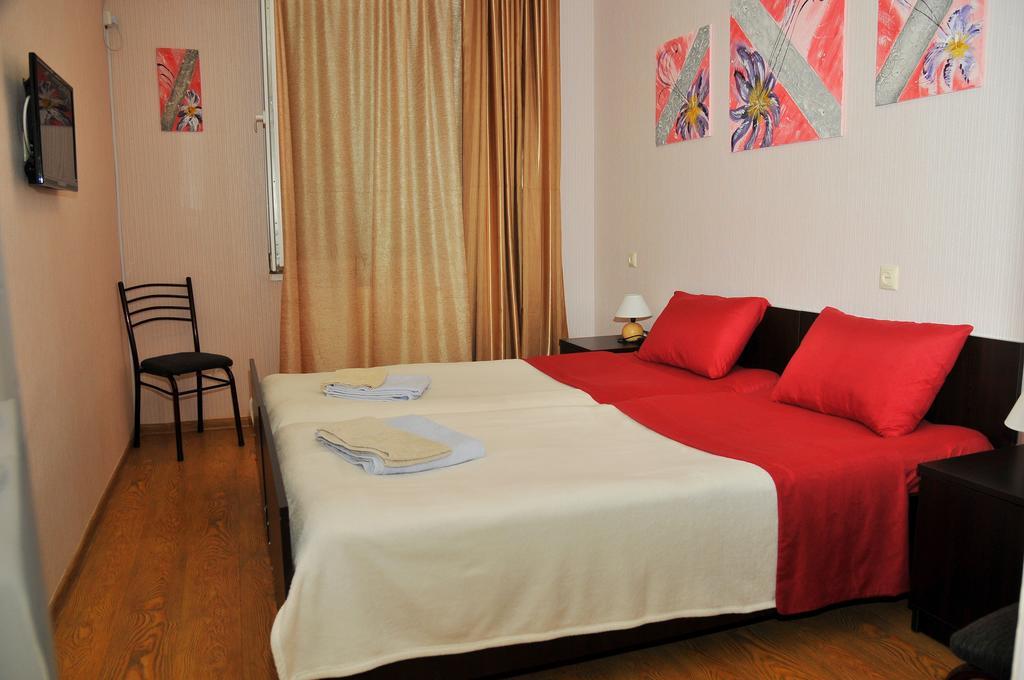 Alma-Ata Hotel Borjomi Quarto foto